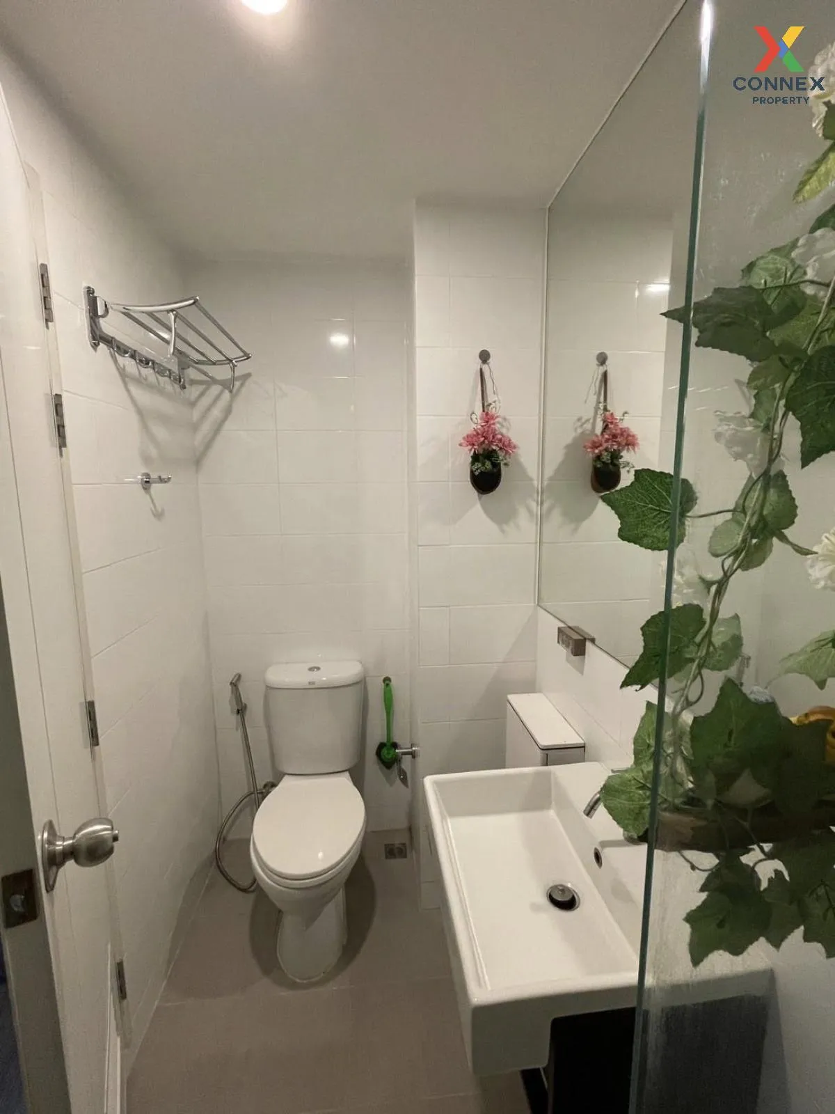 เช่าคอนโด  น็อตติ้ง ฮิลล์ สุขุมวิท 105 BTS-แบริ่ง บางนา เขต บางนา