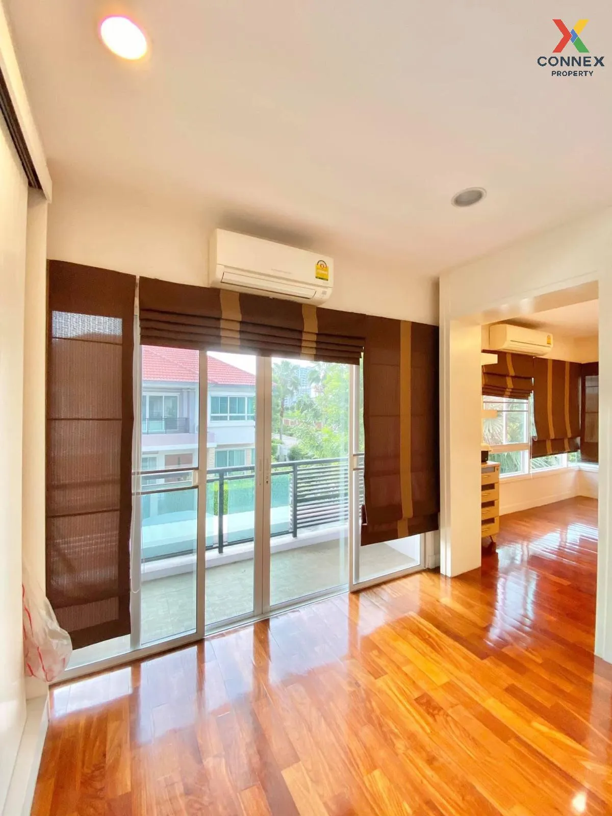 ขายบ้าน  แกรนด์ บางกอก บูเลอวาร์ด รามอินทรา MRT-นพรัตนราชธานี ราม