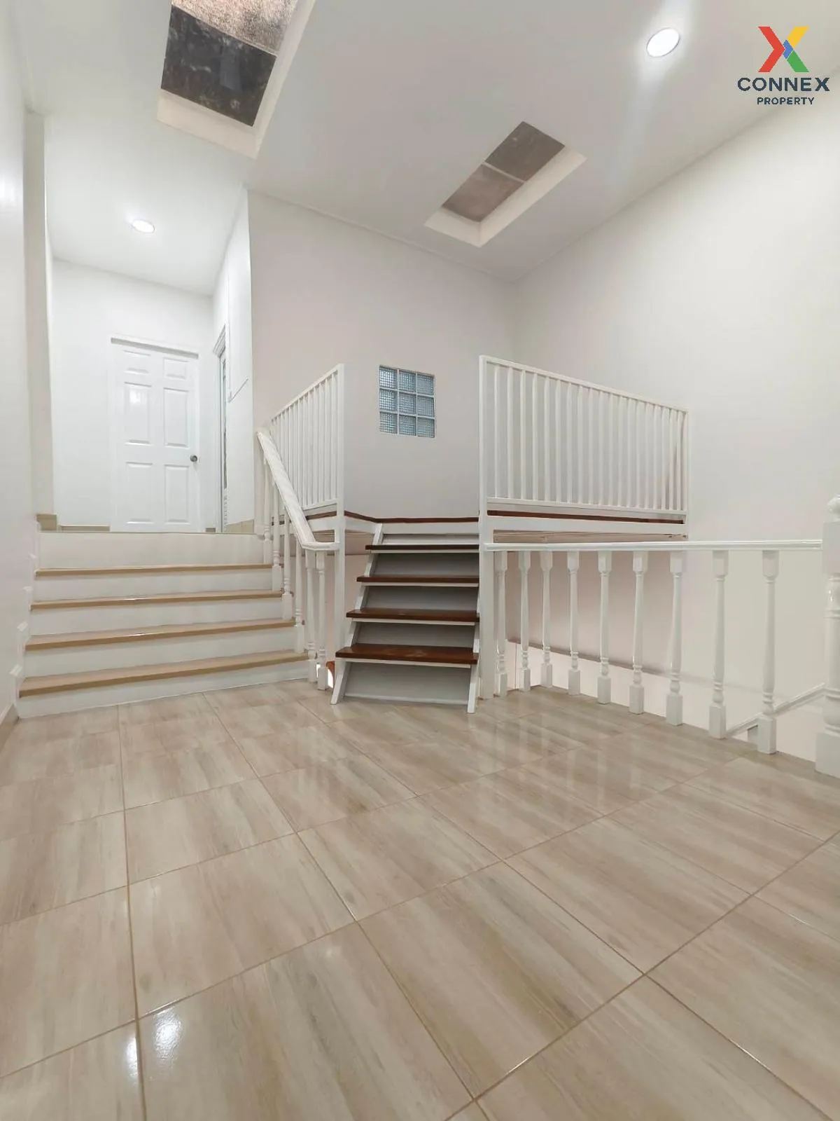 For Sale Townhouse/Townhome  , Nanthana Garden Maneerin Lake and 