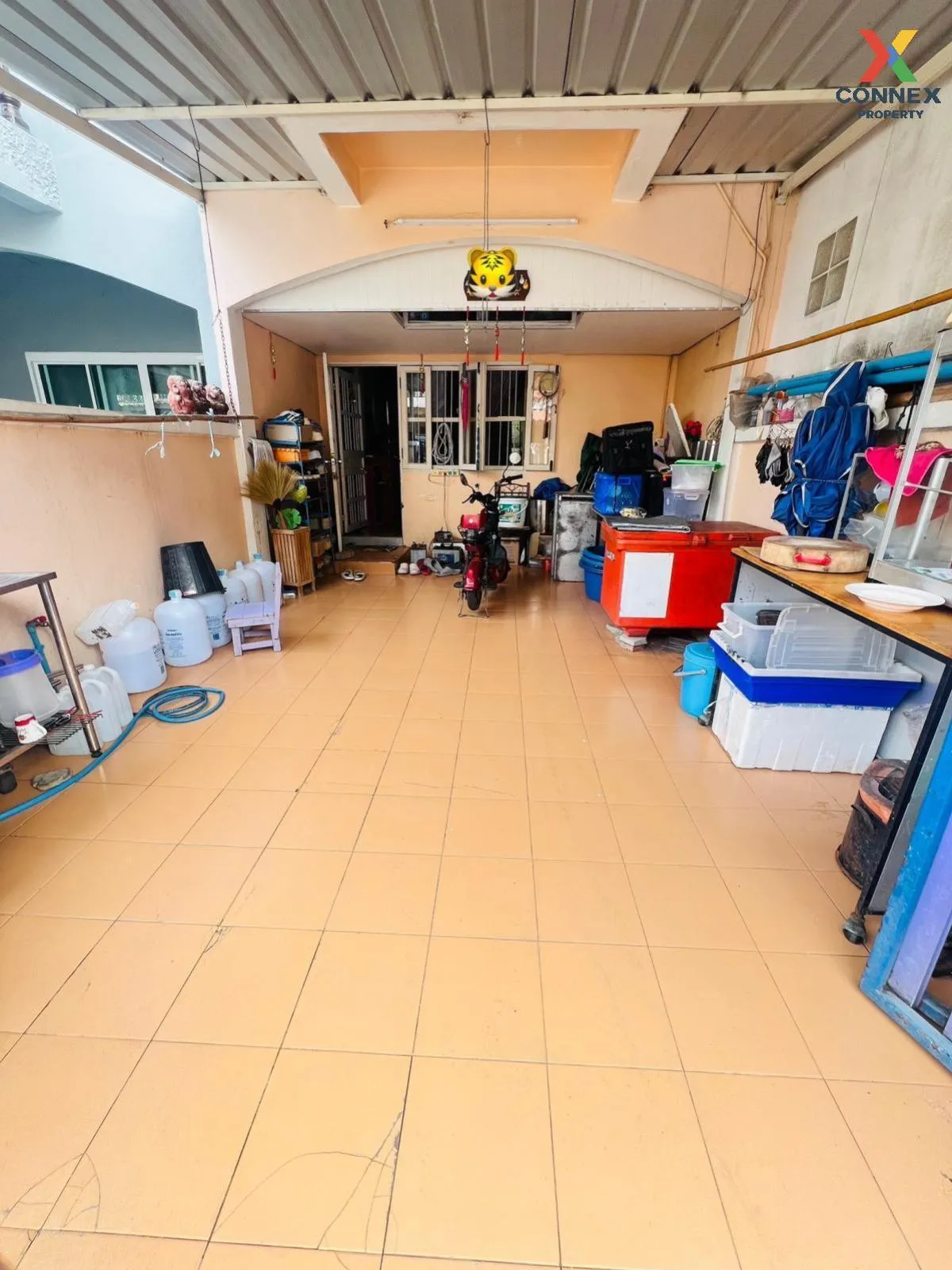 For Sale Townhouse/Townhome  , Sivarat 3 , high floor , wide fron 2