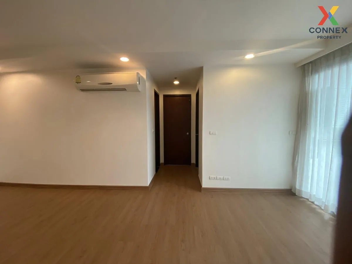 For Sale Condo , Abstracts Phahonyothin Park , corner unit , BTS-