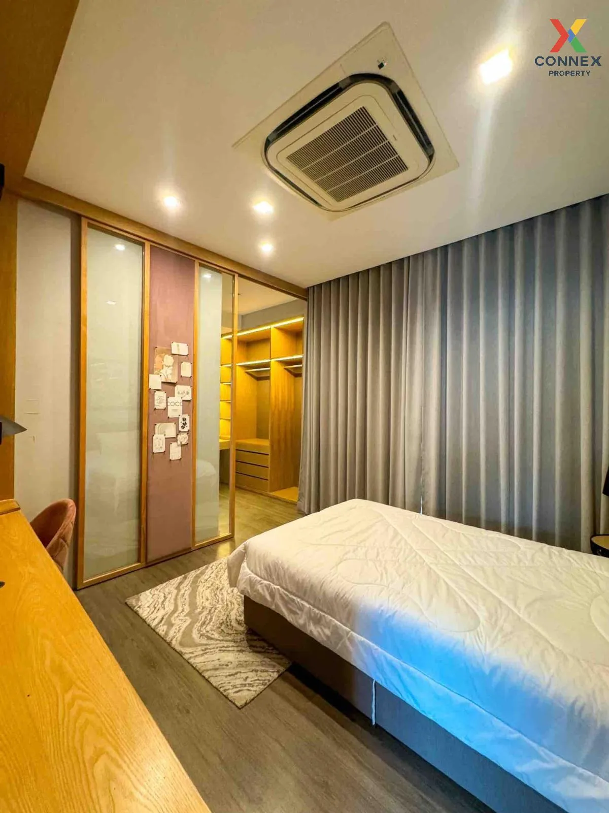 ขายบ้าน  บางกอก บูเลอวาร์ด ซิกเนเจอร์ ลาดพร้าว - เสรีไทย ห้องมุม 