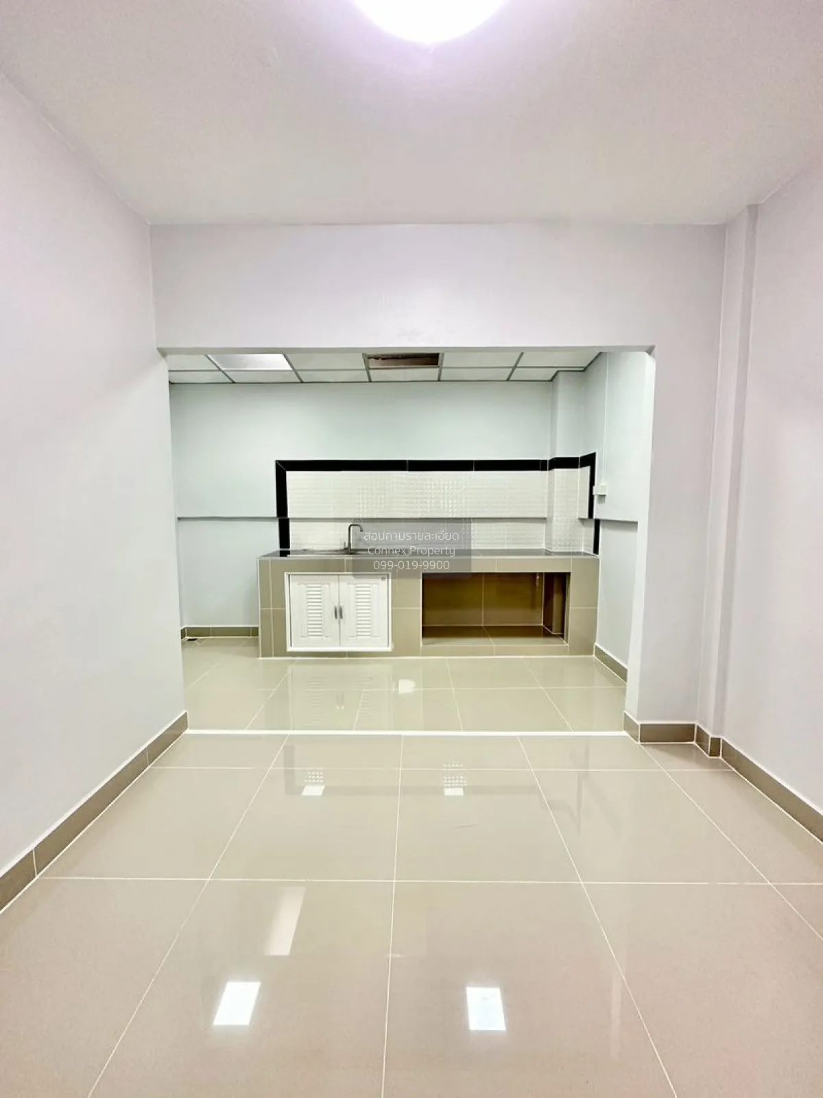 For Sale Townhouse/Townhome  , Baan Chittakan , newly renovated ,