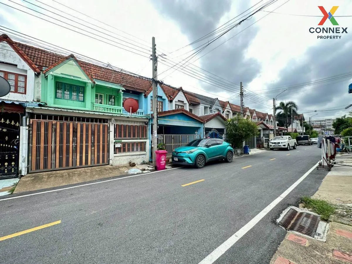 ขายทาวน์เฮ้าส์/ทาวน์โฮม  บ้านบัวทอง 2 รีโนเวทใหม่ บางรักพัฒนา บาง 2