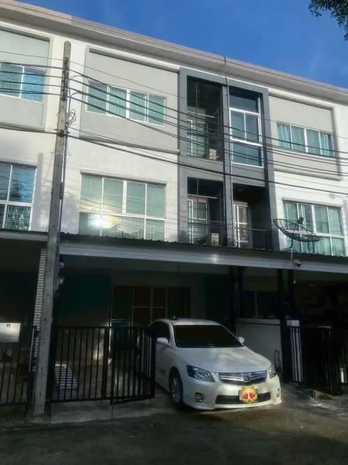 For Rent Townhouse/Townhome  , LUMPINI TOWN VILLE SRINAKARIN – BEARING , MRT-Sri Bearing , Bang Kaeo , Bang Phli , Samut Prakarn , CX-132407