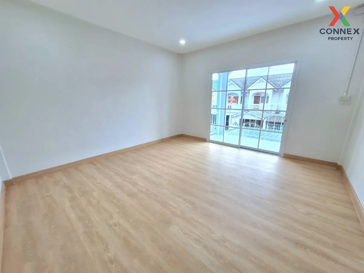 ขายทาวน์เฮ้าส์/ทาวน์โฮม  บ้านเพชรสยาม 1 รีโนเวทใหม่ หนองแขม เขต ห