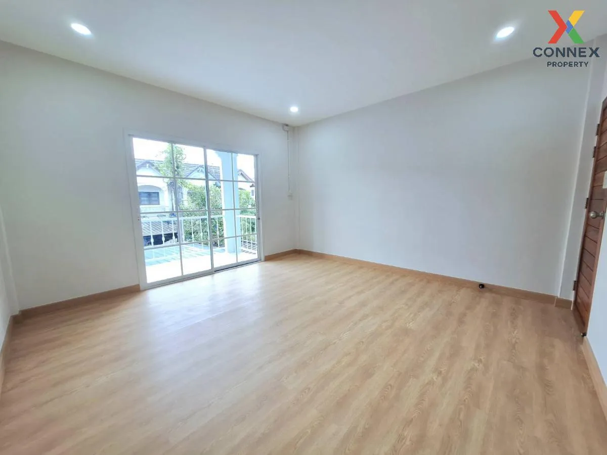 ขายทาวน์เฮ้าส์/ทาวน์โฮม  บ้านเพชรสยาม 1 รีโนเวทใหม่ หนองแขม เขต ห