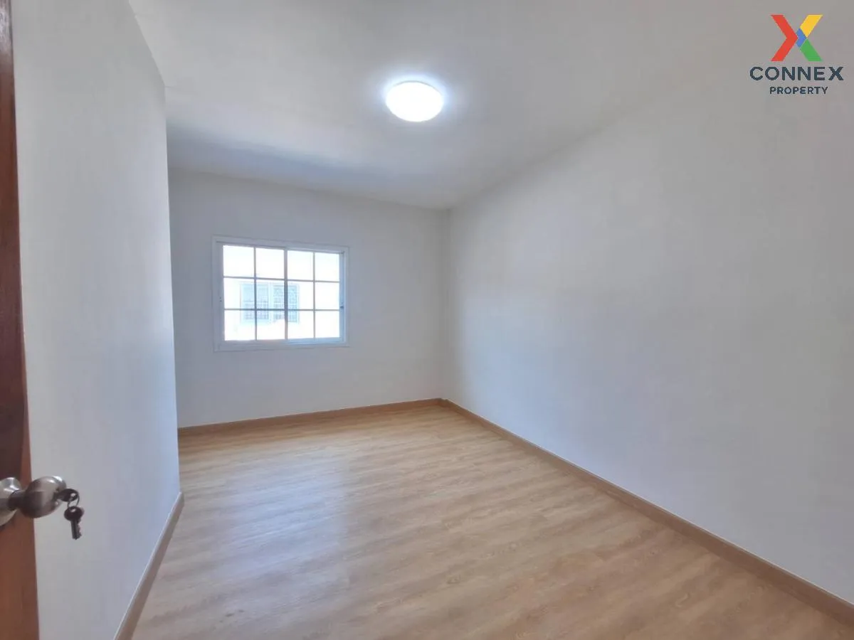 ขายทาวน์เฮ้าส์/ทาวน์โฮม  บ้านเพชรสยาม 1 รีโนเวทใหม่ หนองแขม เขต ห