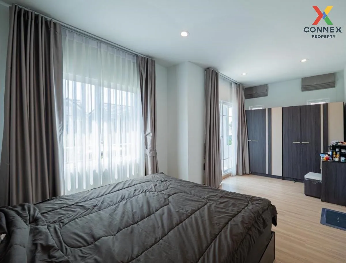 For Rent House , The Village Bangna - Wongwaen 4 , Bang Phli Yai 