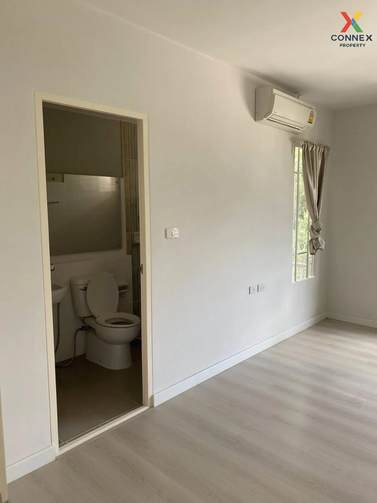 For Sale Townhouse/Townhome  , Indy Bangna Km.7 phase 1 , Bang Ka
