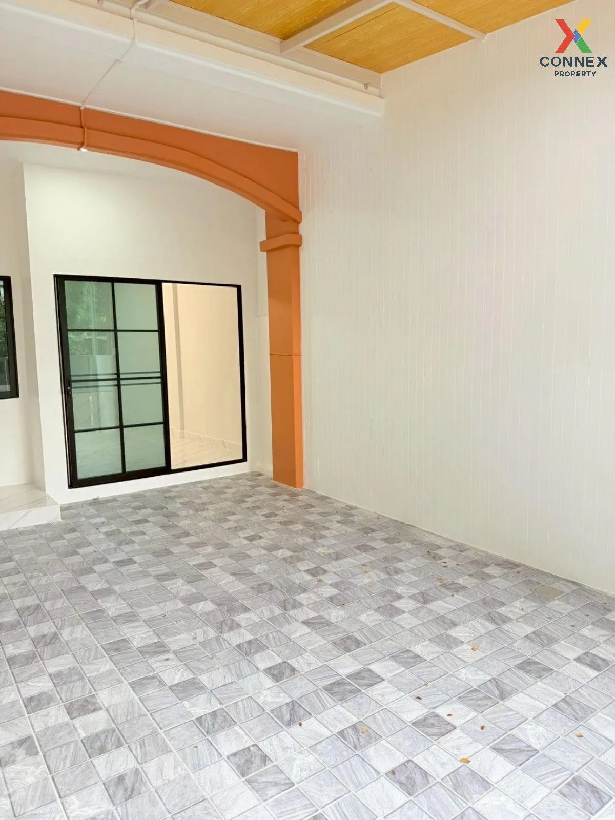 For Sale Townhouse/Townhome  , Baan Thanarnin , newly renovated , 4