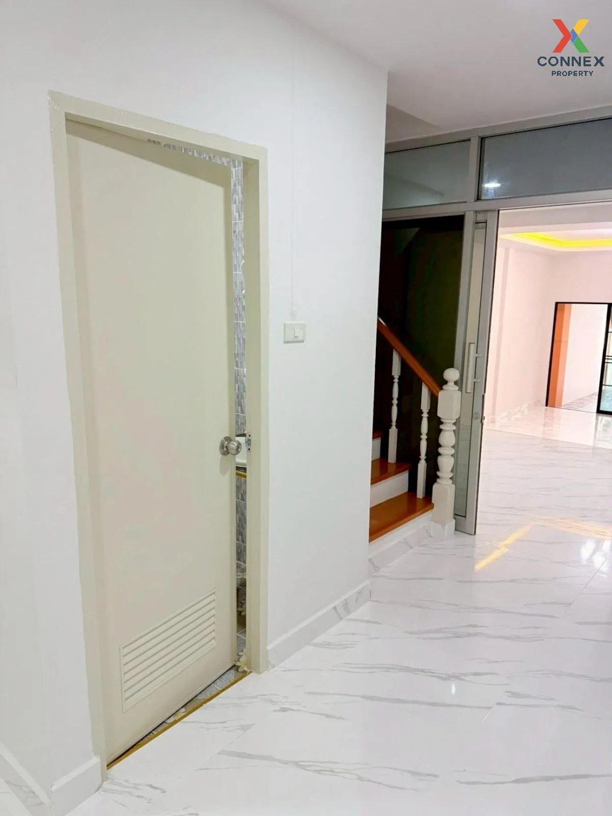 For Sale Townhouse/Townhome  , Baan Thanarnin , newly renovated ,