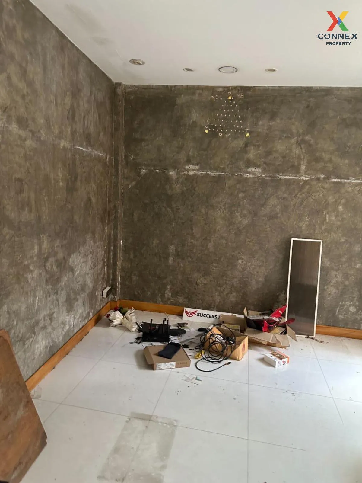 For Sale House , Lanceo Phetkasem 77 , corner unit , Nong Khaem , 3