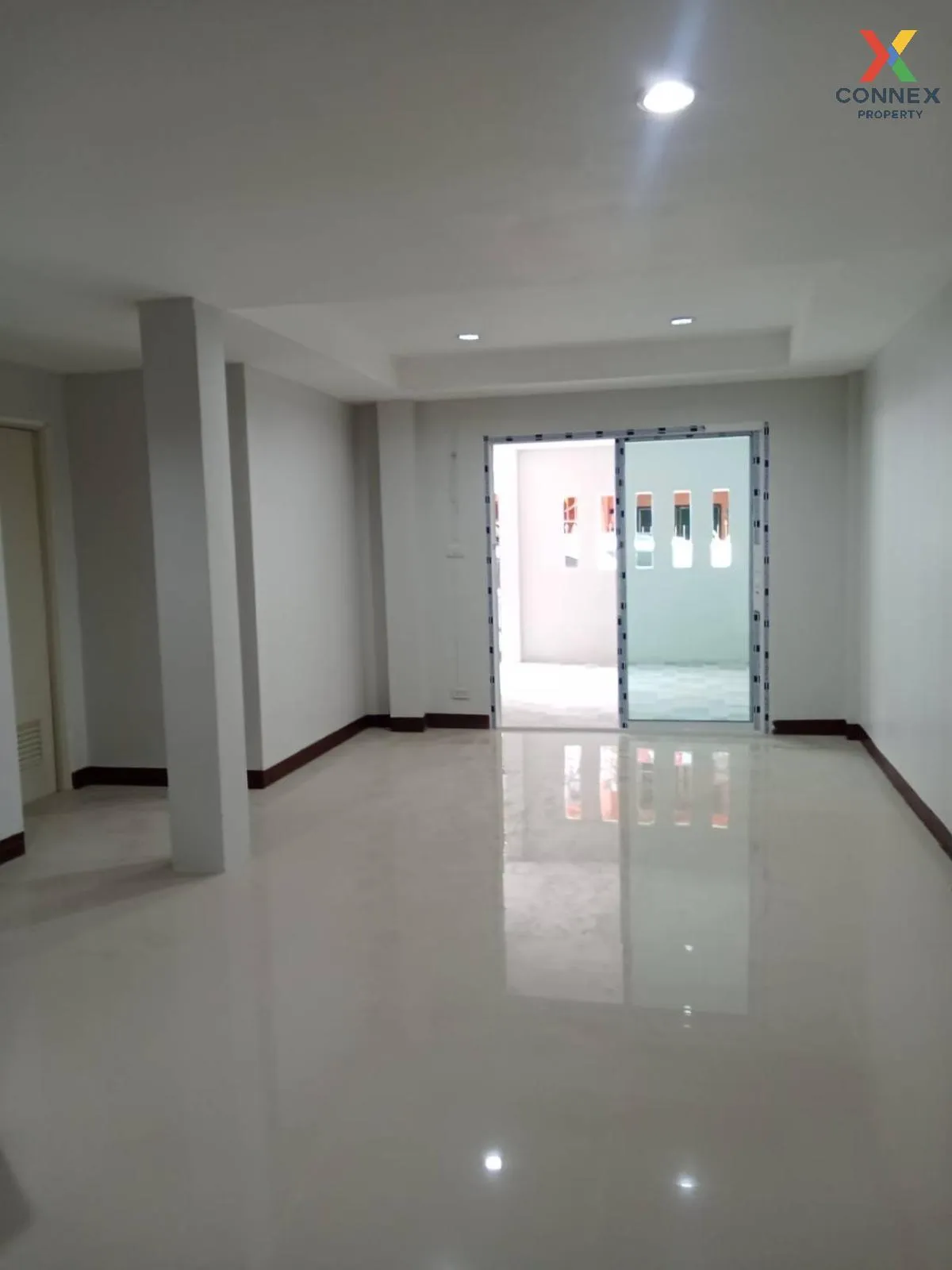 ขายทาวน์เฮ้าส์/ทาวน์โฮม  บ้านพฤกษา 2 คลอง 8 ลำผักกูด ธัญบุรี ปทุม