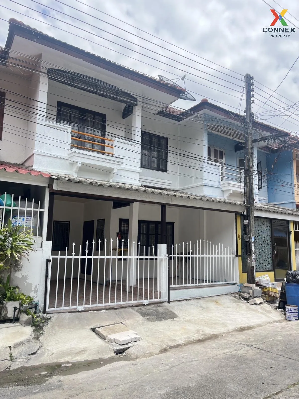 ขายทาวน์เฮ้าส์/ทาวน์โฮม  บ้านพรธิสาร 5 ลำผักกูด ธัญบุรี ปทุมธานี  2