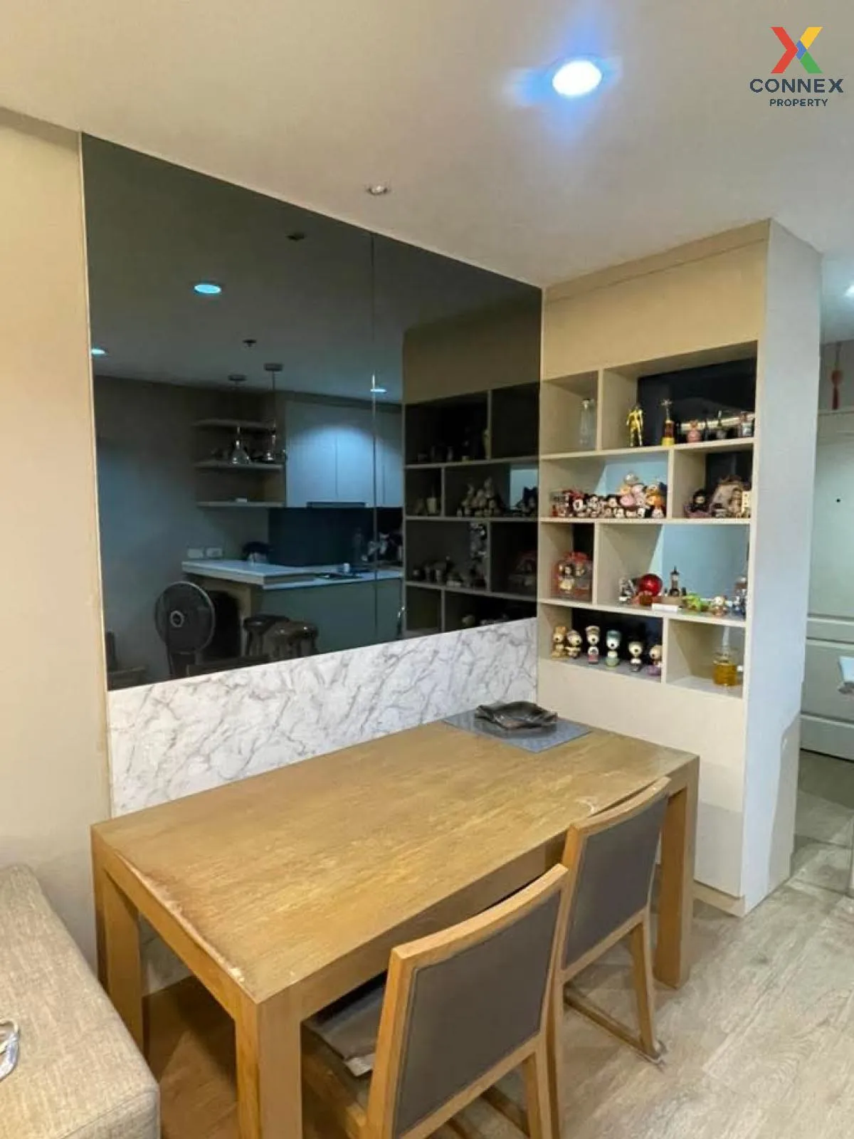 ขายคอนโด  สเตท ทาวเวอร์ BTS-สะพานตากสิน สีลม เขต บางรัก กรุงเทพ C 2