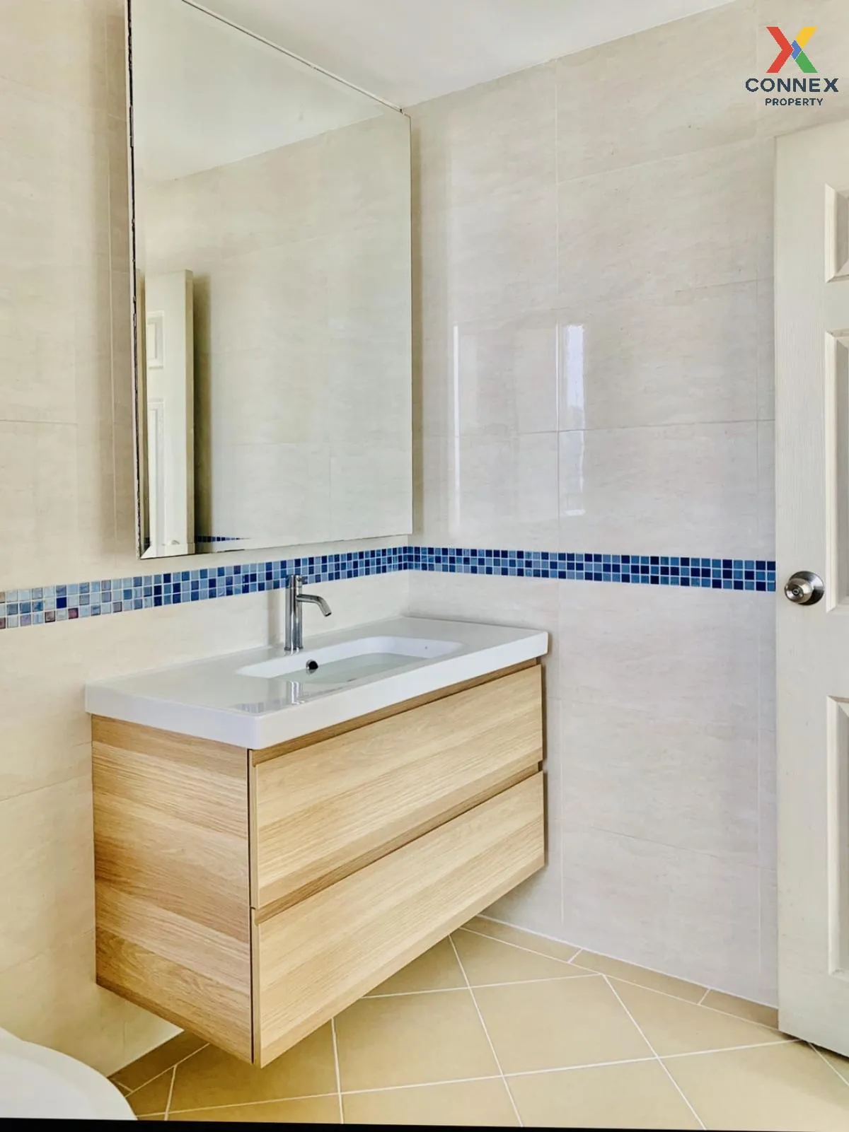 For Sale Condo , Life @ Sathorn 10 , BTS-Chong Nonsi , Silom , Ba For Sale Condo , Life @ Sathorn 10 , BTS-Chong Nonsi , Silom , Ba