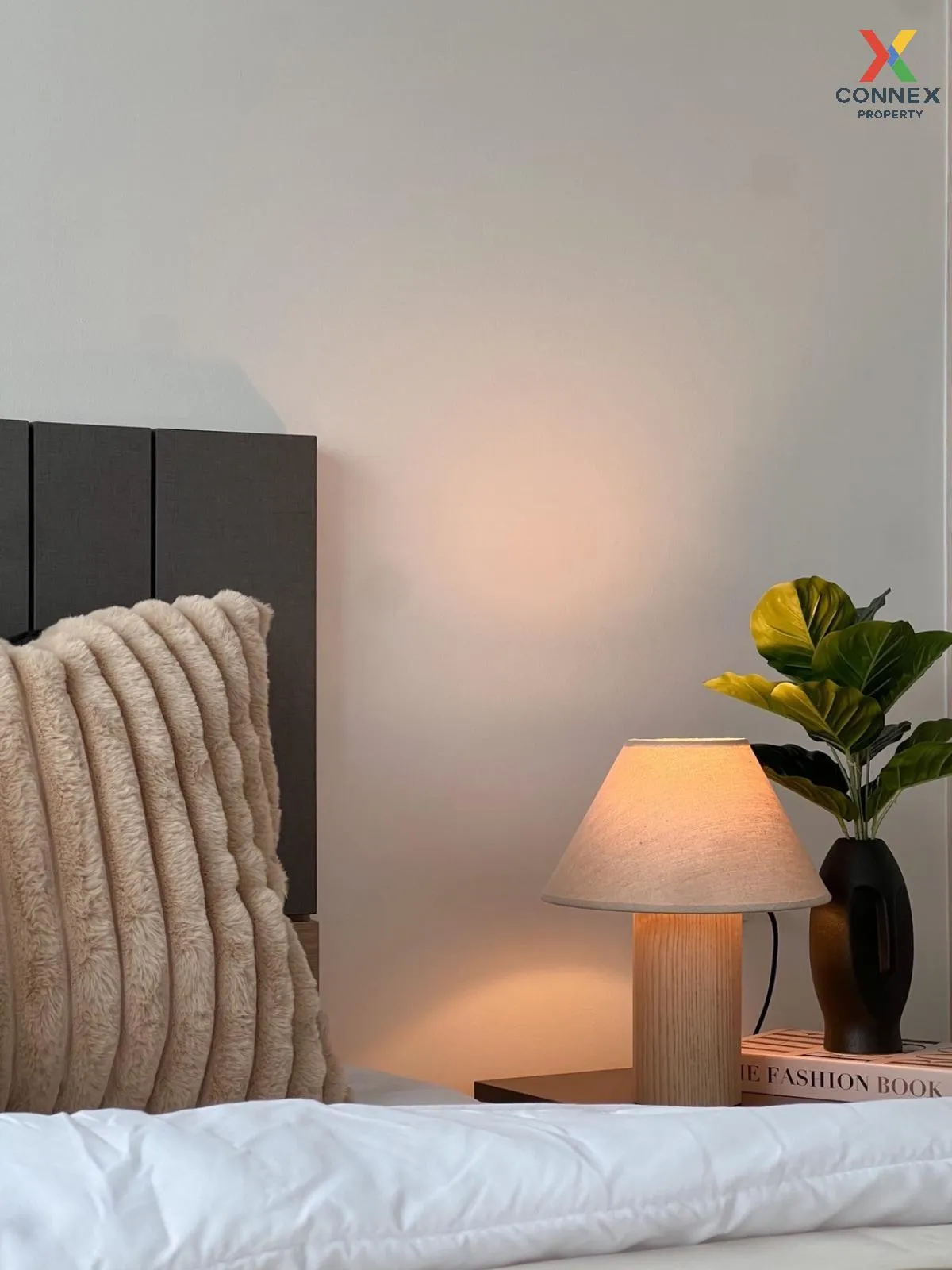 For Rent Condo , Chewathai Hallmark Ladprao-Chokchai 4 , MRT-Chok For Rent Condo , Chewathai Hallmark Ladprao-Chokchai 4 , MRT-Chok