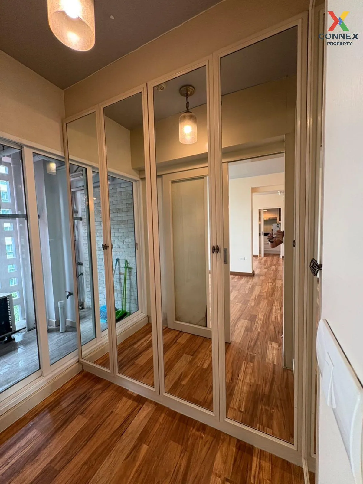 ขายคอนโด  ไอ-บิซา คอนโด อาร์ซีเอ MRT-พระราม 9 บางกะปิ เขต ห้วยขวา