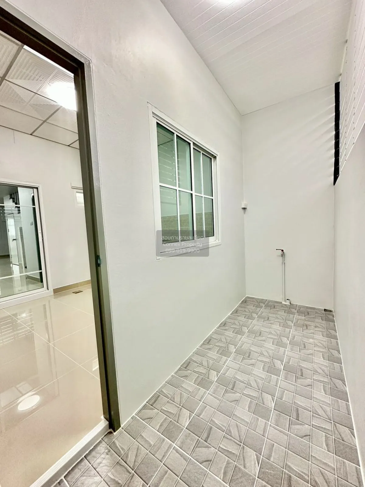 ขายทาวน์เฮ้าส์/ทาวน์โฮม  บ้านปิยวรารมย์ 3 รีโนเวทใหม่ ไทรน้อย ไทร