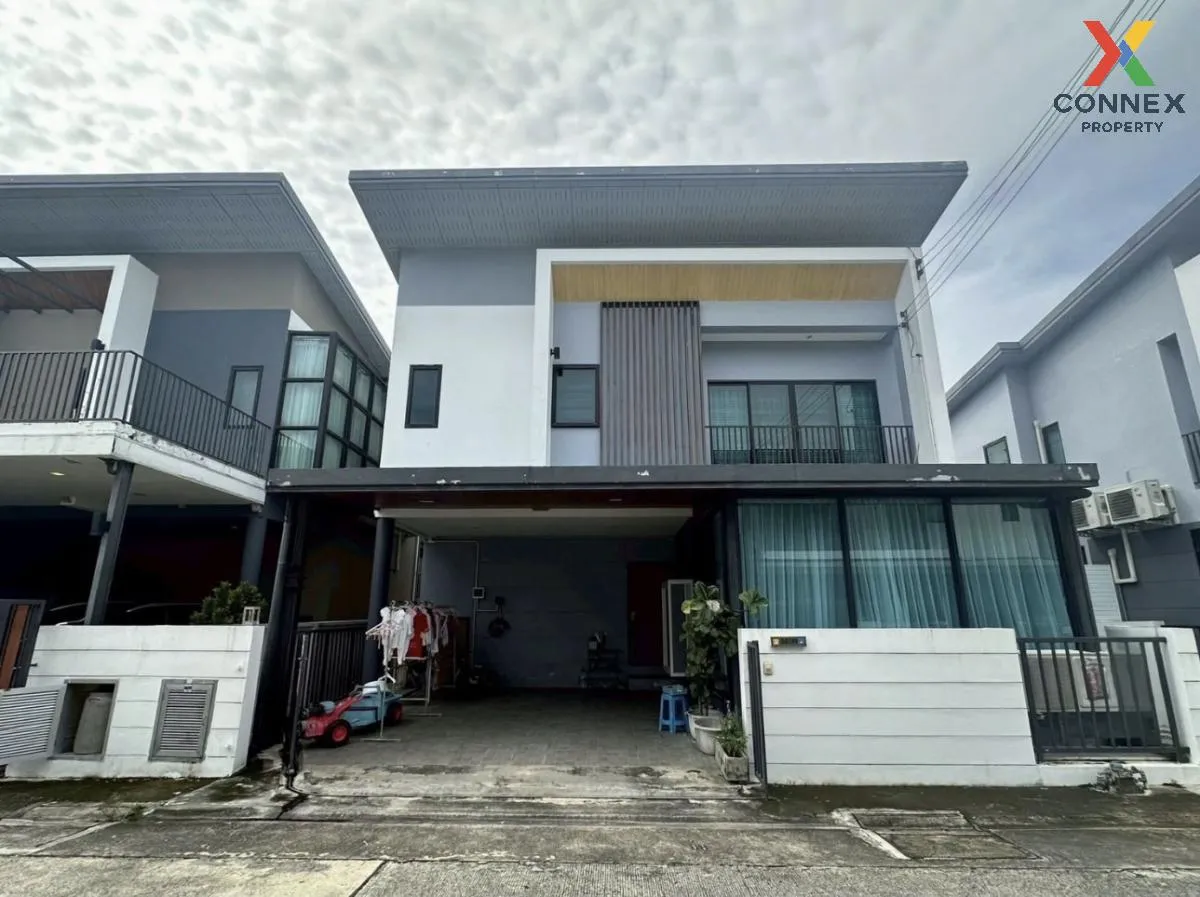For Sale House , Chewarom Rangsit - Don Mueang  , wide frontage , 1
