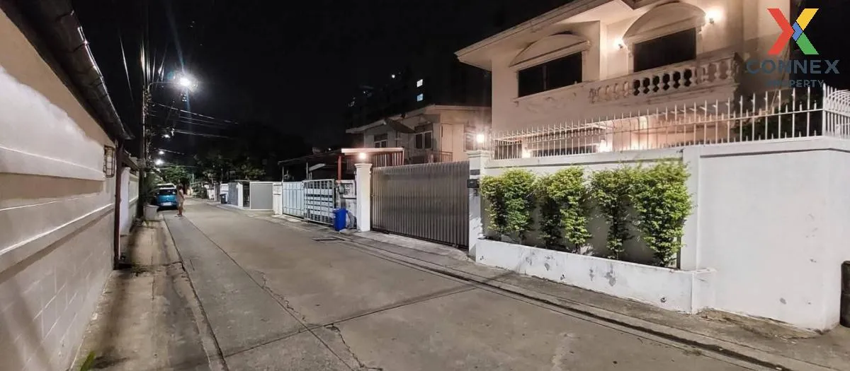 เช่าบ้านเดี่ยวให้เช่า , รัชดา ห้องมุม หน้ากว้าง สามเสนนอก เขต ห้ว 2