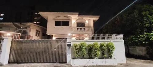 เช่าบ้านเดี่ยวให้เช่า , รัชดา ห้องมุม หน้ากว้าง สามเสนนอก เขต ห้วยขวาง กรุงเทพ CX-132676