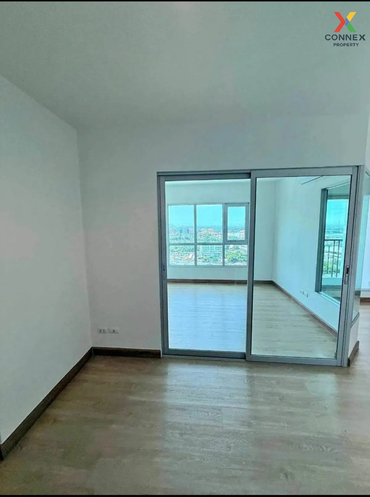 For Sale Condo , Aspire Rama 4 , river view , BTS-Ekkamai , Phra  For Sale Condo , Aspire Rama 4 , river view , BTS-Ekkamai , Phra  1