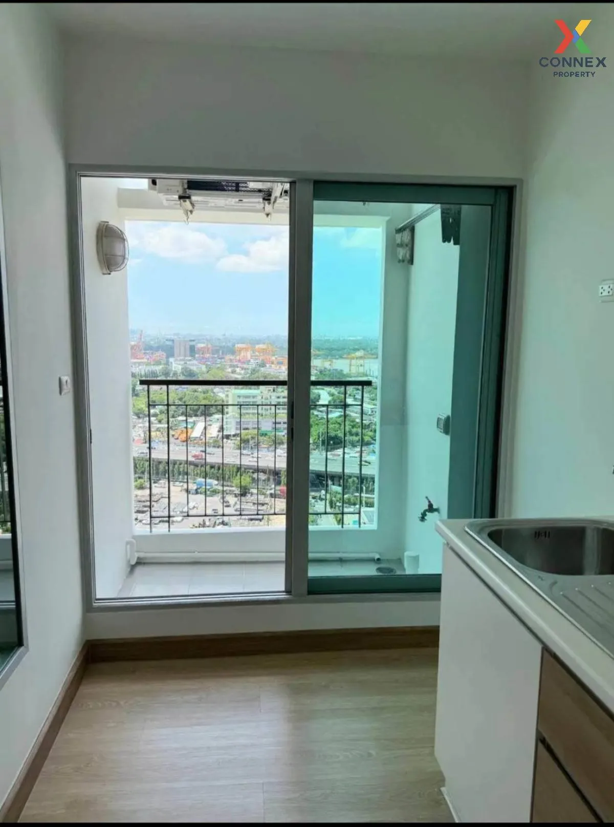 For Sale Condo , Aspire Rama 4 , river view , BTS-Ekkamai , Phra  For Sale Condo , Aspire Rama 4 , river view , BTS-Ekkamai , Phra