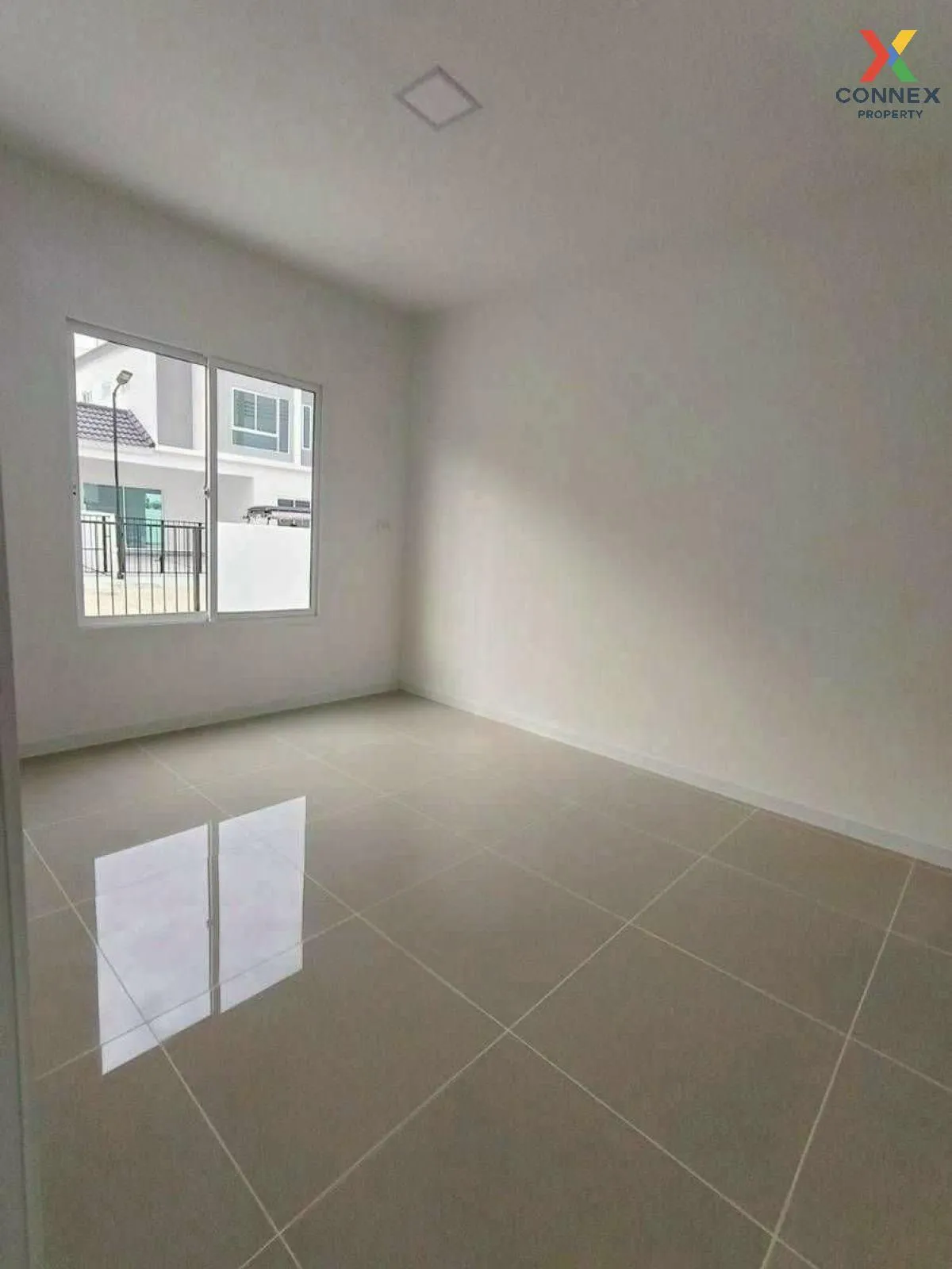 เช่าทาวน์เฮ้าส์/ทาวน์โฮม  เดอะ คอนเนค ประชาอุทิศ ในคลองบางปลากด พ เช่าทาวน์เฮ้าส์/ทาวน์โฮม  เดอะ คอนเนค ประชาอุทิศ ในคลองบางปลากด พ 3