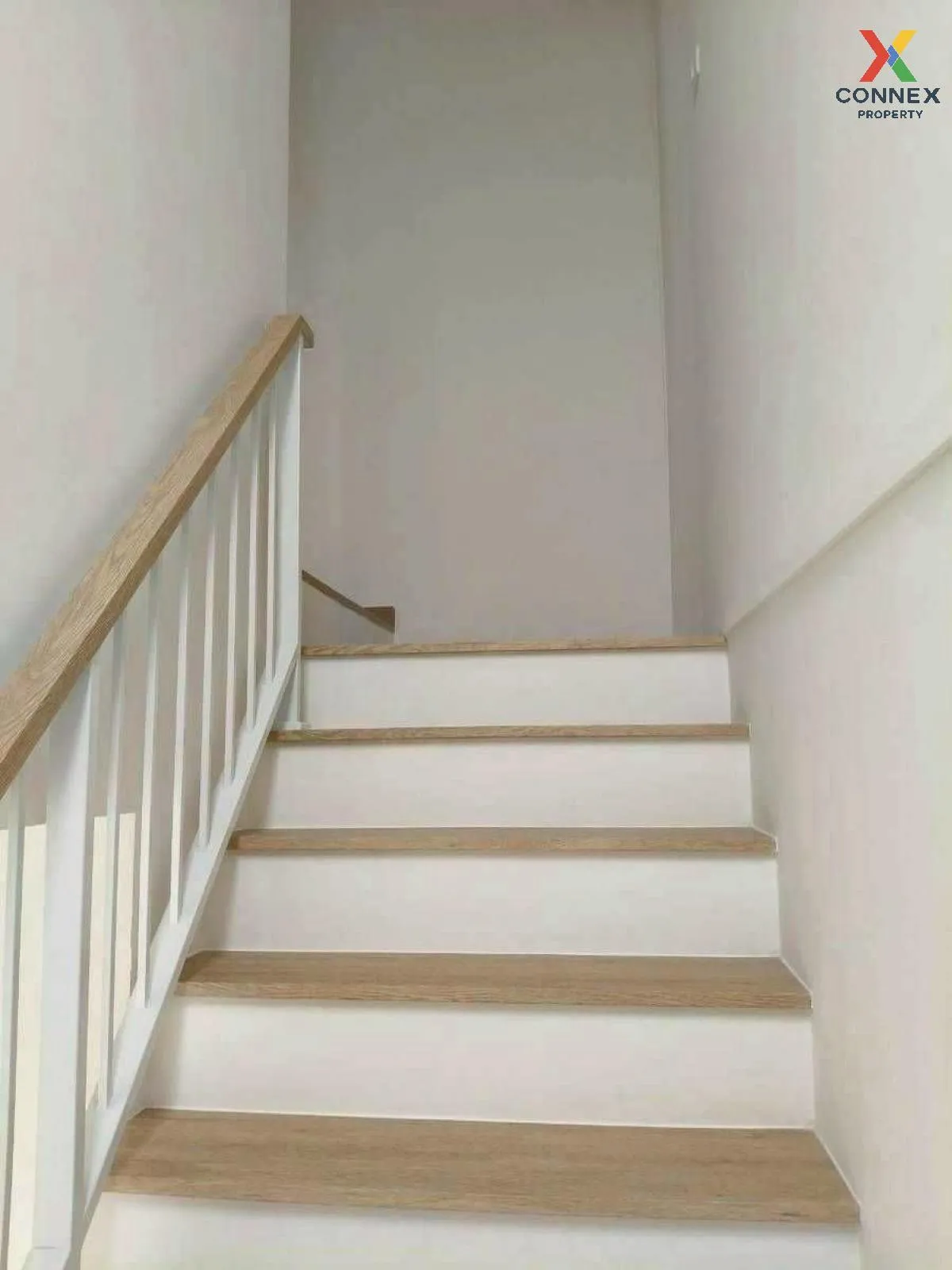 เช่าทาวน์เฮ้าส์/ทาวน์โฮม  เดอะ คอนเนค ประชาอุทิศ ในคลองบางปลากด พ เช่าทาวน์เฮ้าส์/ทาวน์โฮม  เดอะ คอนเนค ประชาอุทิศ ในคลองบางปลากด พ