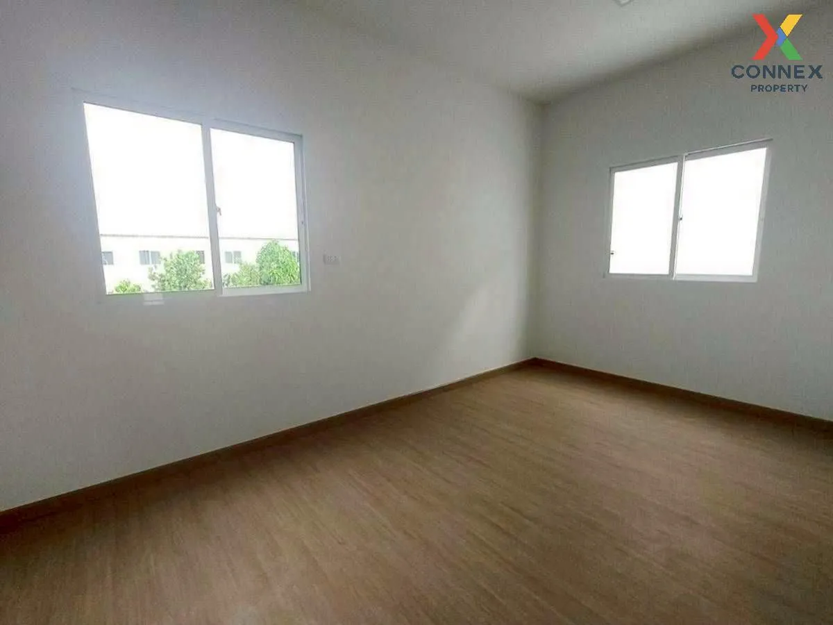 เช่าทาวน์เฮ้าส์/ทาวน์โฮม  เดอะ คอนเนค ประชาอุทิศ ในคลองบางปลากด พ เช่าทาวน์เฮ้าส์/ทาวน์โฮม  เดอะ คอนเนค ประชาอุทิศ ในคลองบางปลากด พ