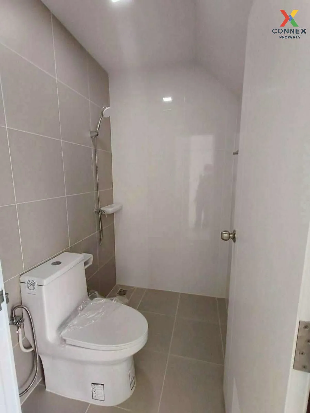 เช่าทาวน์เฮ้าส์/ทาวน์โฮม  เดอะ คอนเนค ประชาอุทิศ ในคลองบางปลากด พ เช่าทาวน์เฮ้าส์/ทาวน์โฮม  เดอะ คอนเนค ประชาอุทิศ ในคลองบางปลากด พ