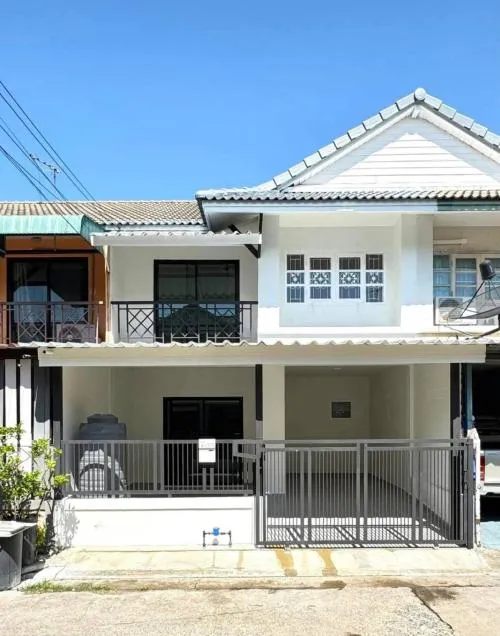 For Sale Townhouse/Townhome  , Baan Pruksa 13 Rangsit khong 3 , Khlong Sam , khlong Luang , Pathum Thani , CX-132835