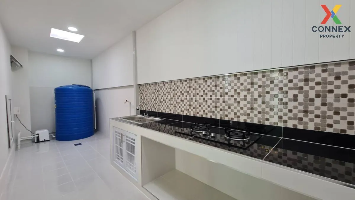 ขายทาวน์เฮ้าส์/ทาวน์โฮม  เดอะโมดิช บางบัวทอง รีโนเวทใหม่ ลำโพ บาง