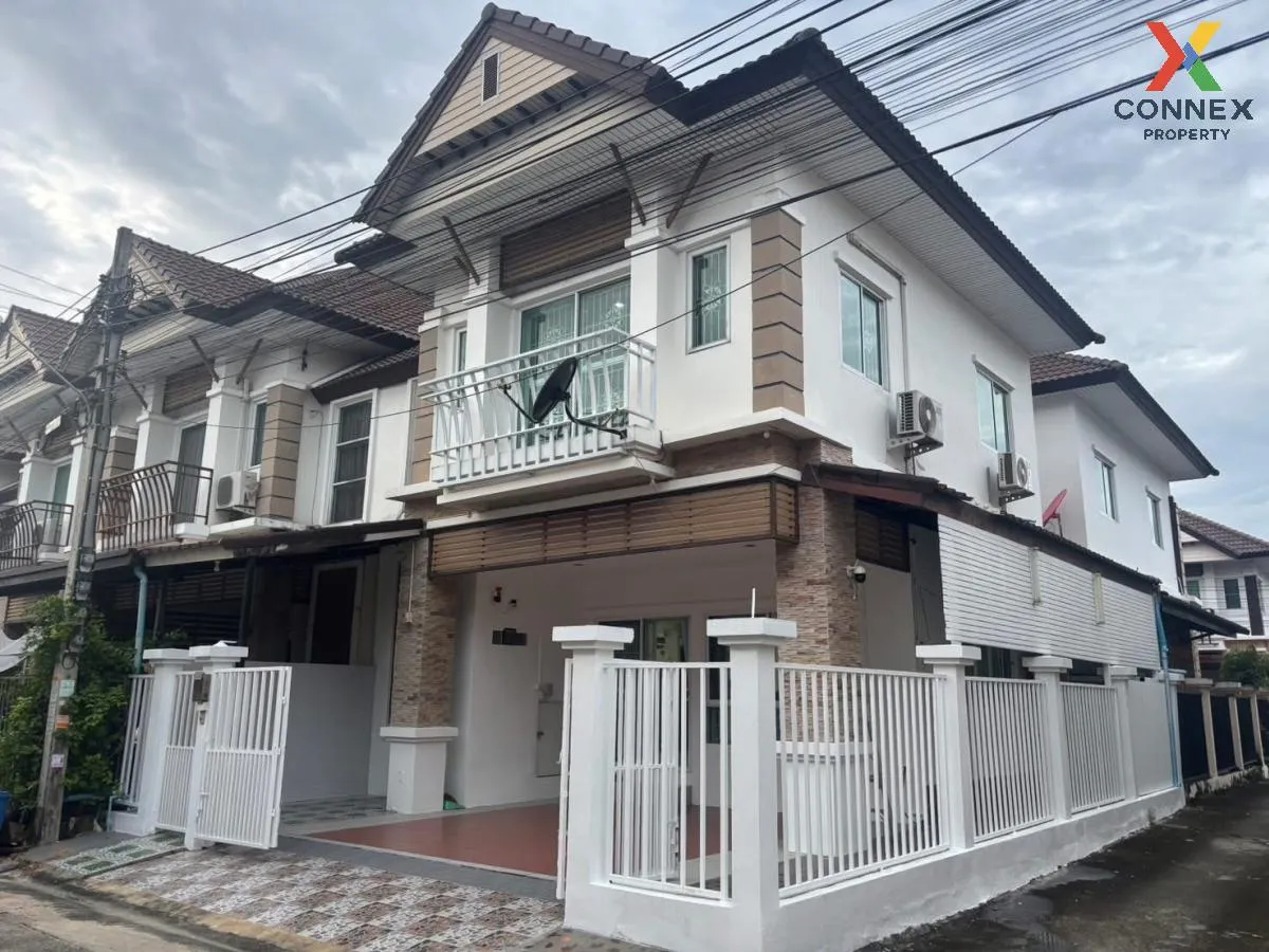 For Rent Townhouse/Townhome  , The Town Phaholyothin-Phoemsin​ ,  2