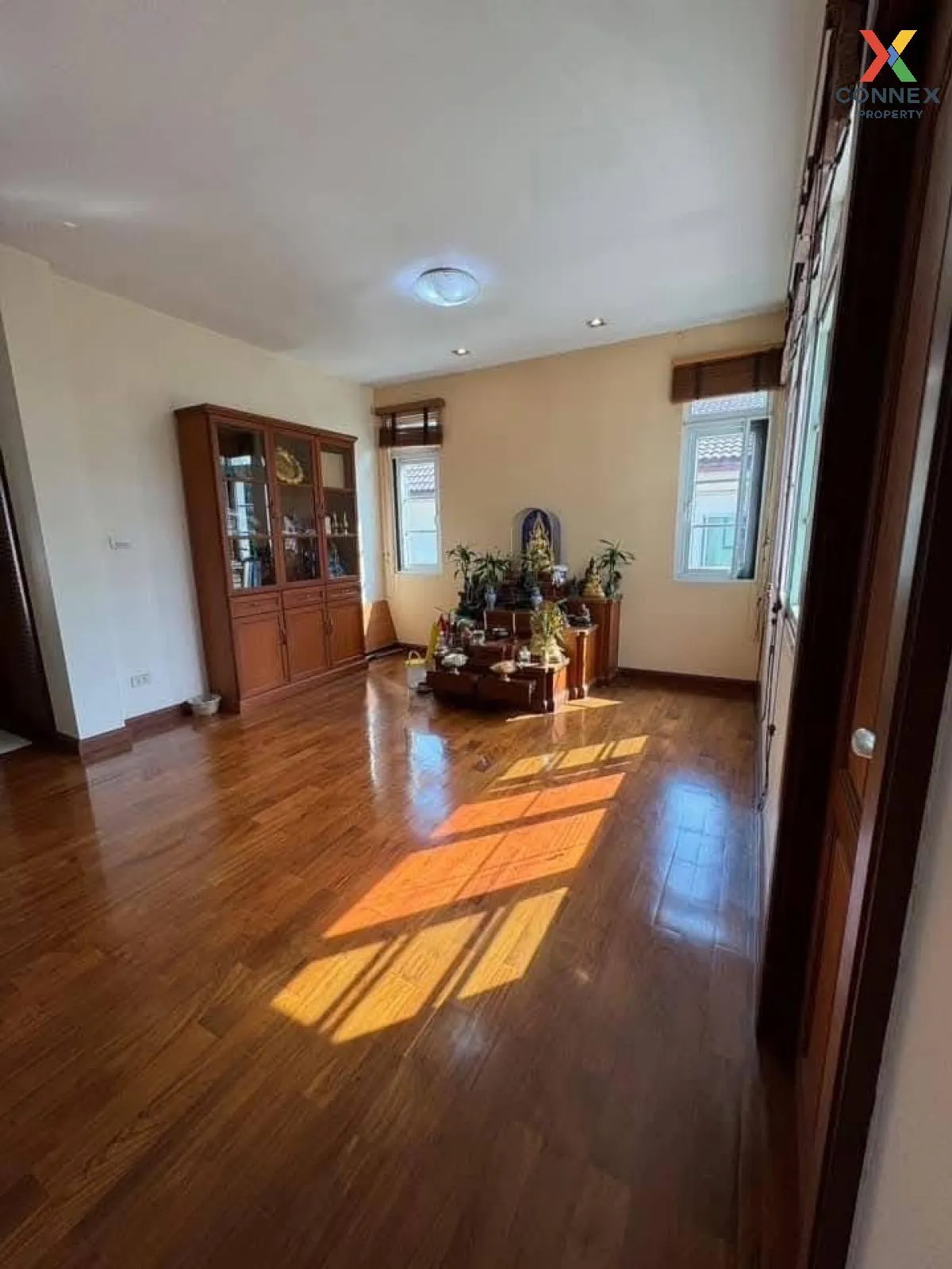 ขายซอยสมเด็จพระเจ้าตากสิน 4 บางยี่เรือ เขต ธนบุรี กรุงเทพ CX-1329