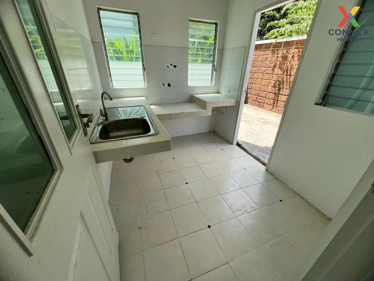 For Sale House , Pruklada Wongwaen - Rattanathibet , nice view ,  For Sale House , Pruklada Wongwaen - Rattanathibet , nice view ,  4