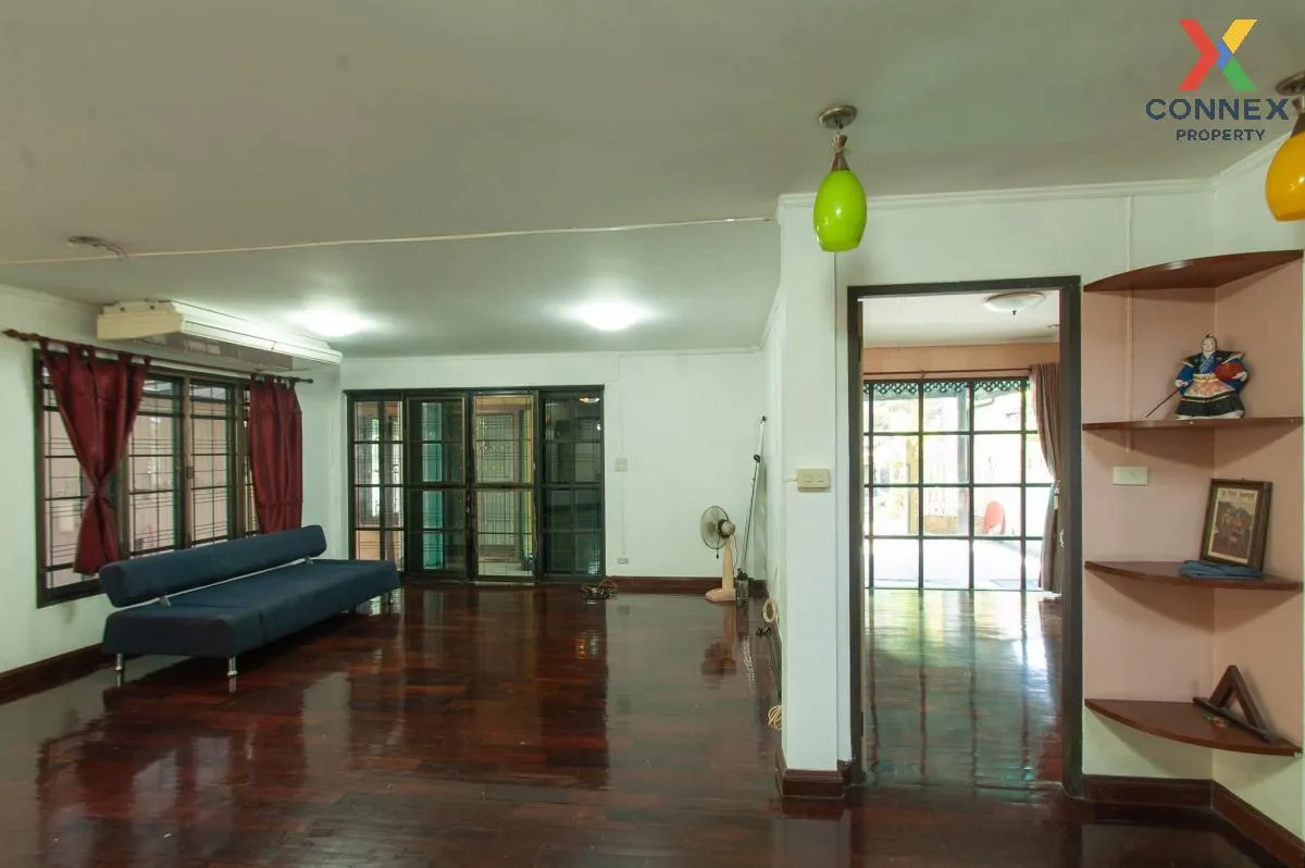 ขายบ้าน  สัมมากร มีนบุรี บางชัน เขต คลองสามวา กรุงเทพ CX-133132