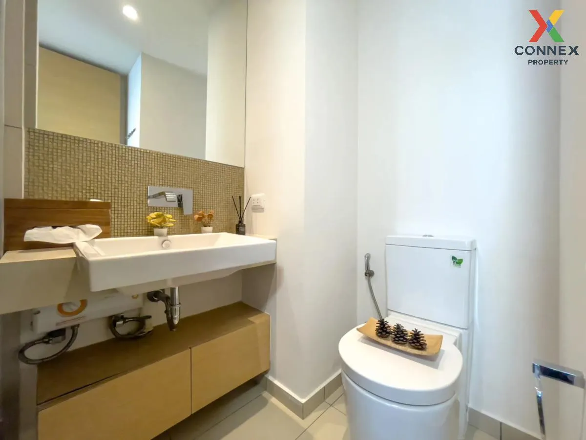 For Rent Condo , The Lofts Ekkamai , BTS-Ekkamai , Phra Khanong N