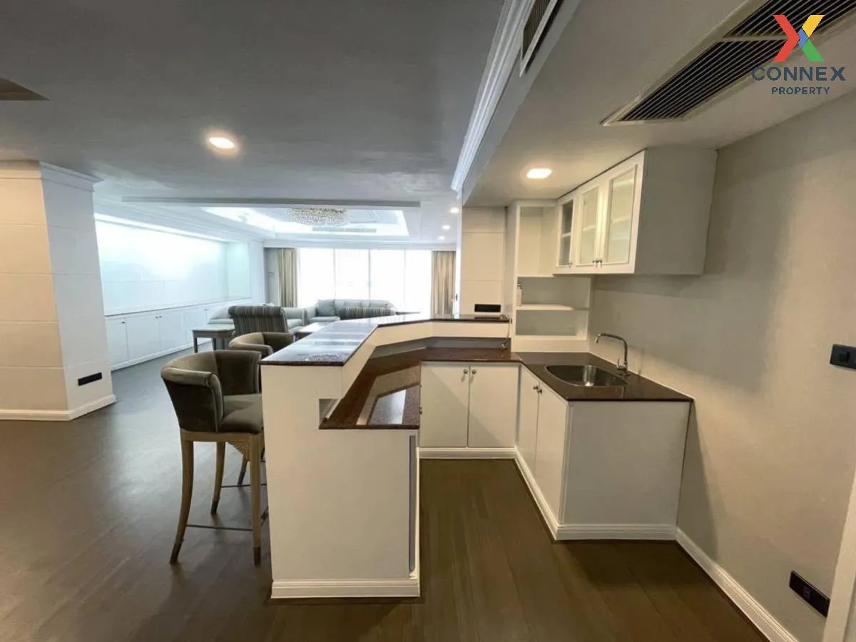For Rent Condo , Oriental Tower , BTS-Ekkamai , Khlong Tan Nuea ,