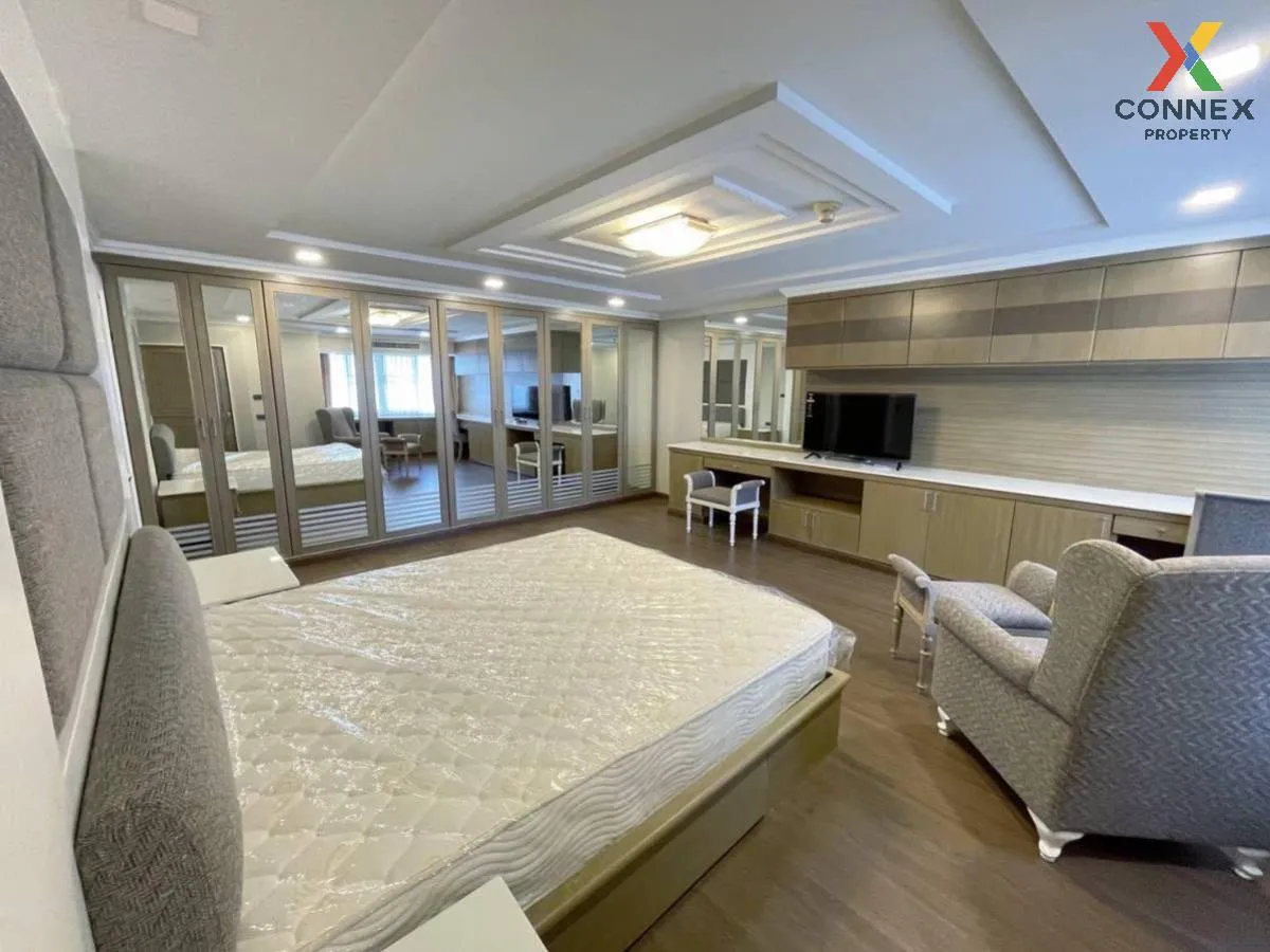 For Rent Condo , Oriental Tower , BTS-Ekkamai , Khlong Tan Nuea ,