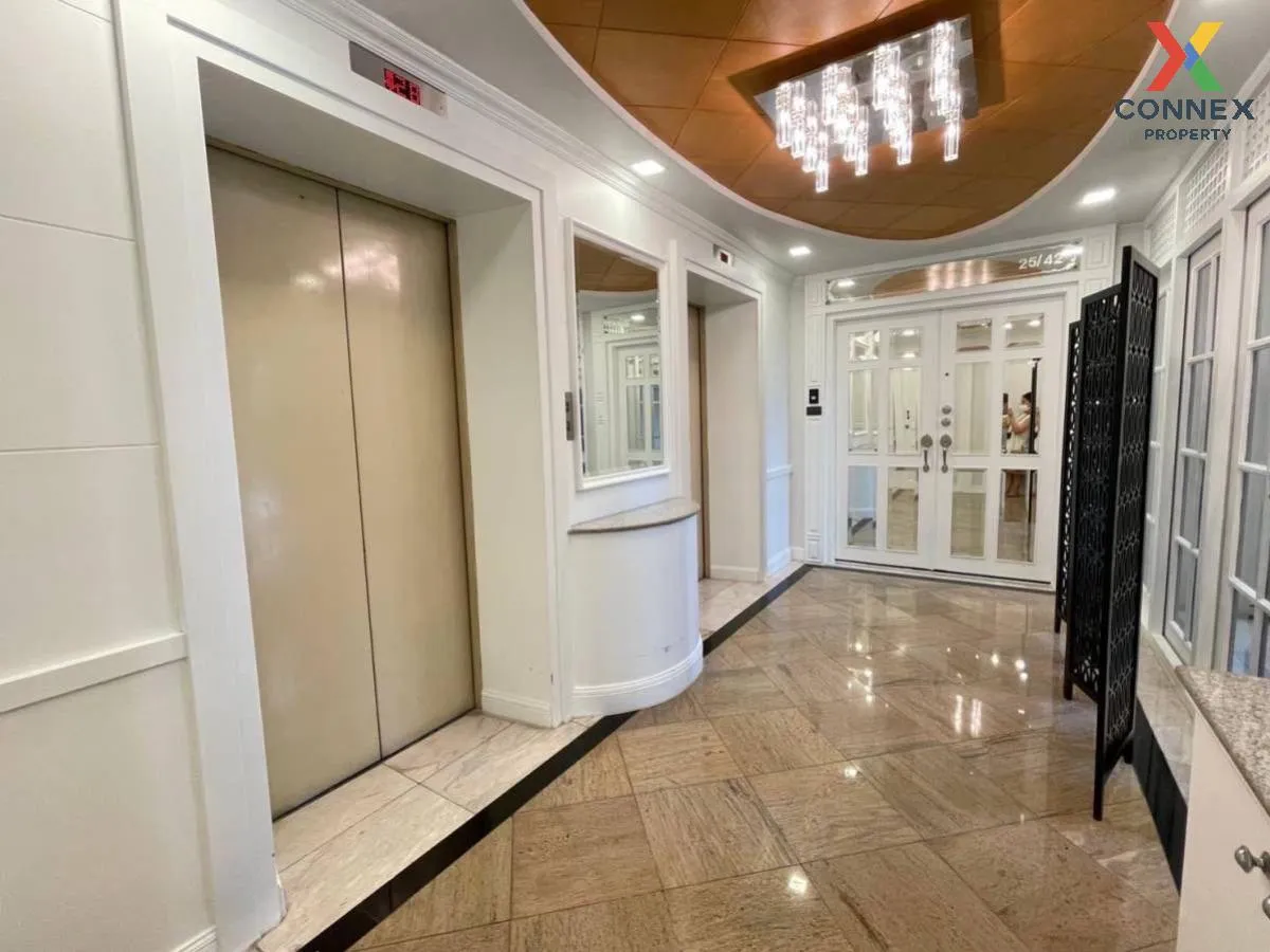 For Rent Condo , Oriental Tower , BTS-Ekkamai , Khlong Tan Nuea ,