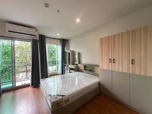 เช่าคอนโด  ลุมพินี เพลส พระราม 3 - ริเวอร์ไรน์ บางโพงพาง เขต ยานนาวา กรุงเทพ CX-133171