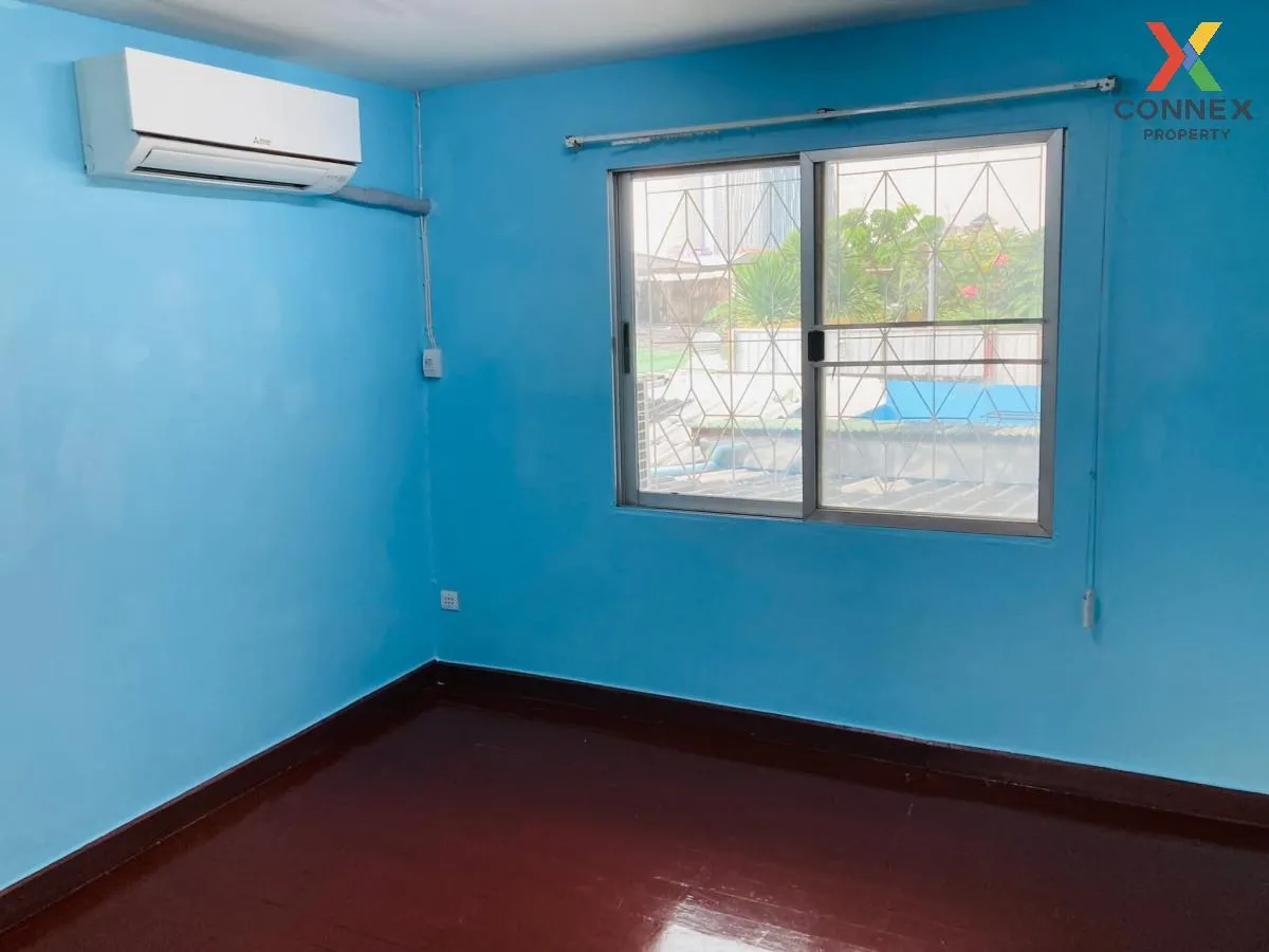 For Sale Townhouse/Townhome  , Moobaan Sawasdikarn Krungthep Pak  4