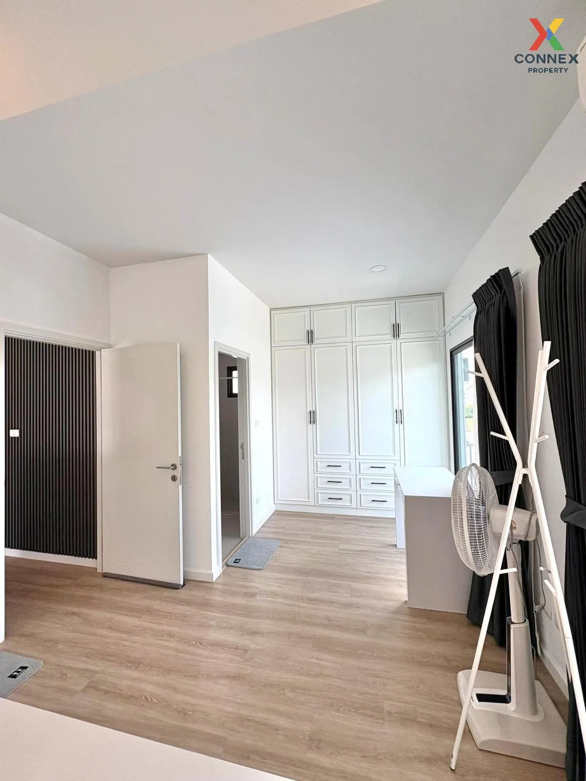 ขายบ้าน  เพอร์เฟค พาร์ค บางนา หน้ากว้าง บางเสาธง บางเสาธง สมุทรปร