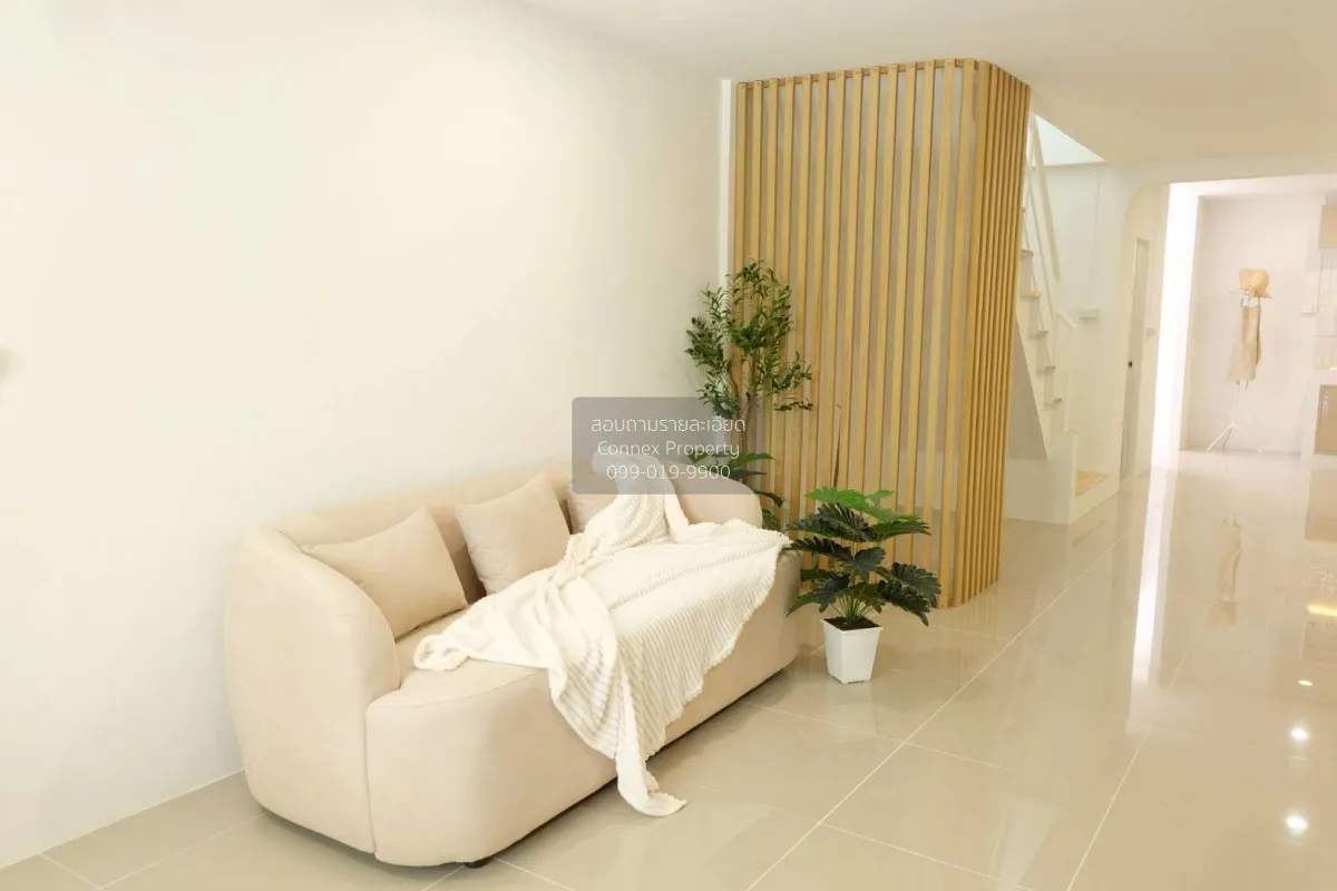 For Sale Townhouse/Townhome  , Khlong Chan Villa 3 , newly renova
