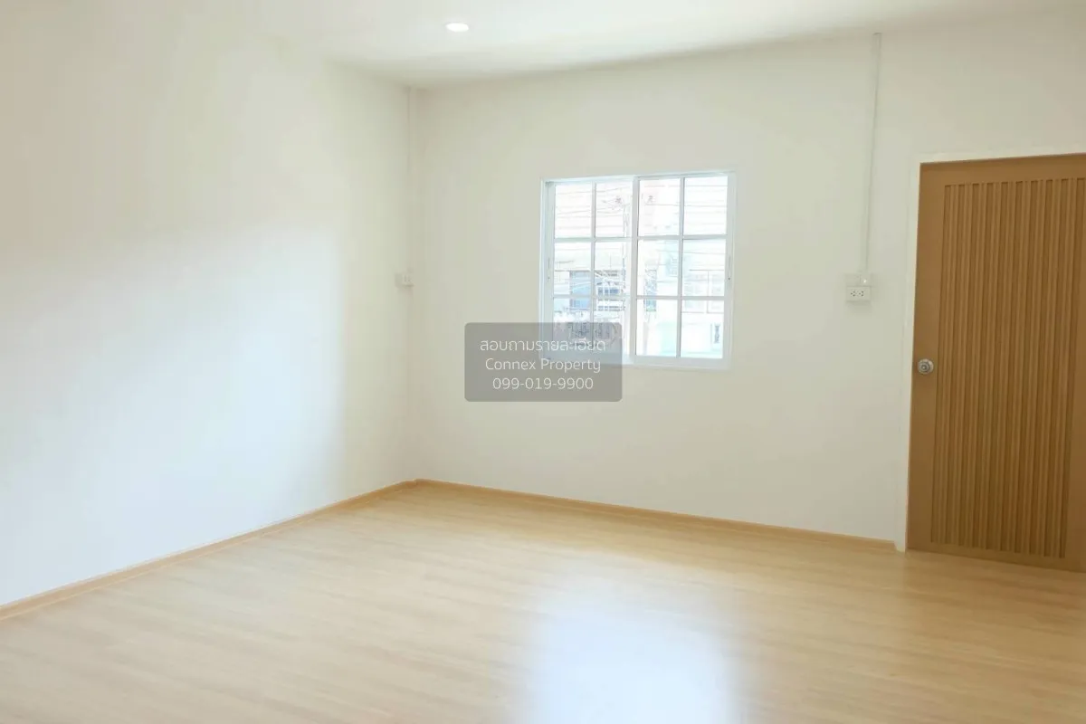 For Sale Townhouse/Townhome  , Khlong Chan Villa 3 , newly renova