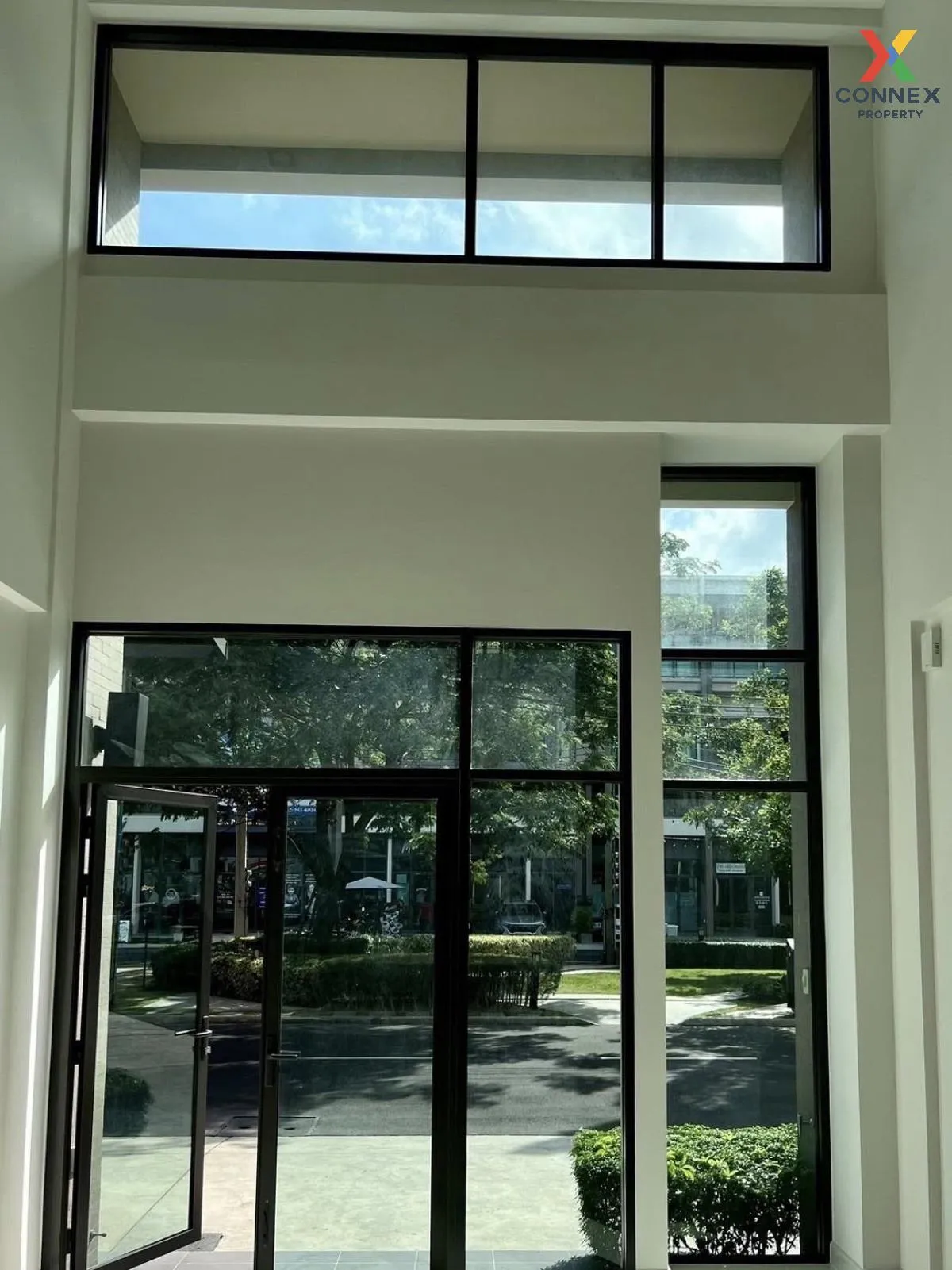 เช่าอาคารพาณิชย์  เวิร์คเพลส เพชรเกษม 81-2 หนองแขม เขต หนองแขม กร 2