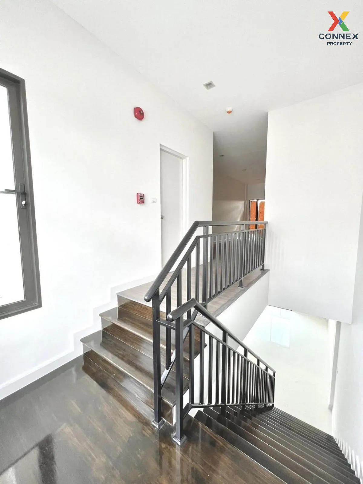 เช่าอาคารพาณิชย์  เวิร์คเพลส เพชรเกษม 81-2 หนองแขม เขต หนองแขม กร 4